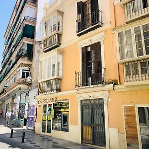 https://plaza-del-teatro-apartment.es-andalucia.com